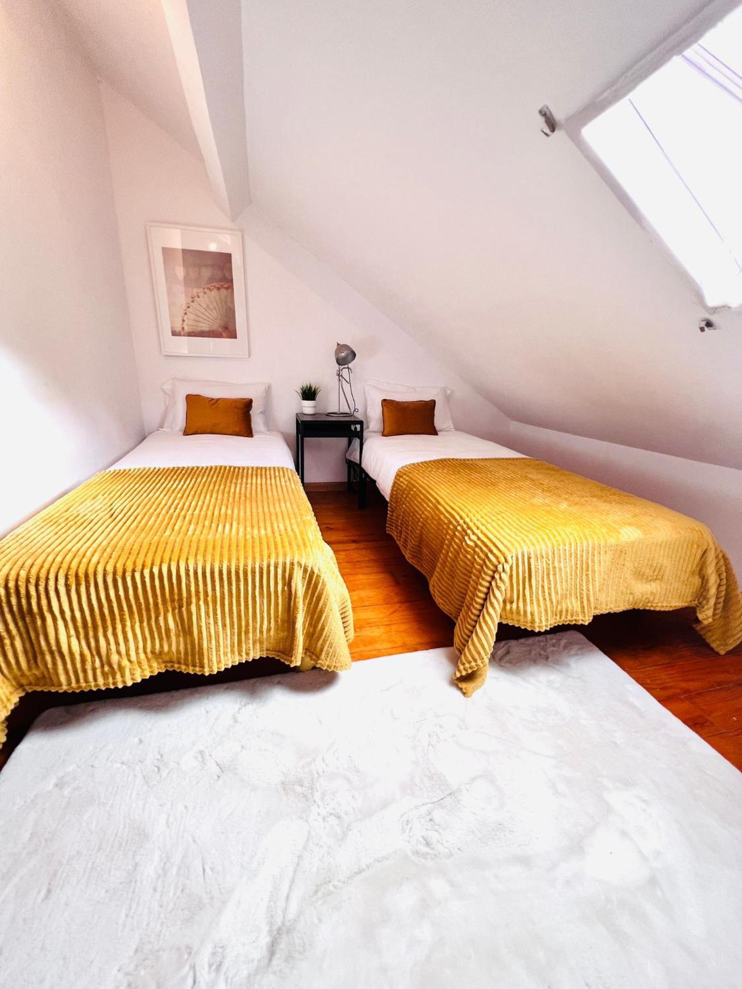 Bairro Alto, Location In Centre *