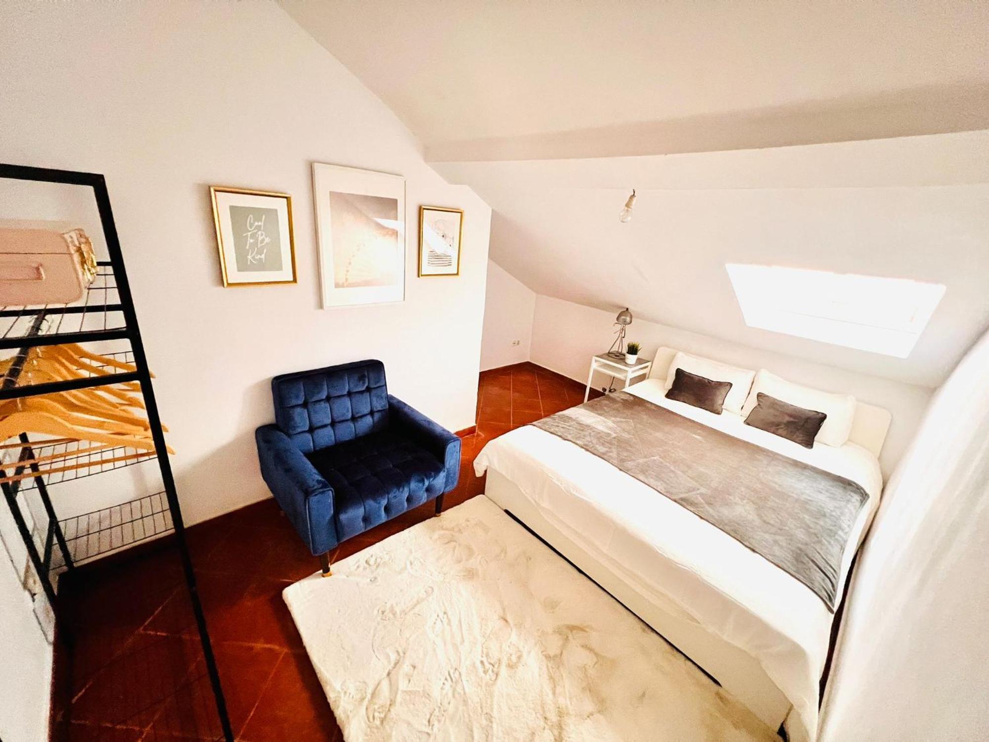 Bairro Alto, Location In Centre Lisboa